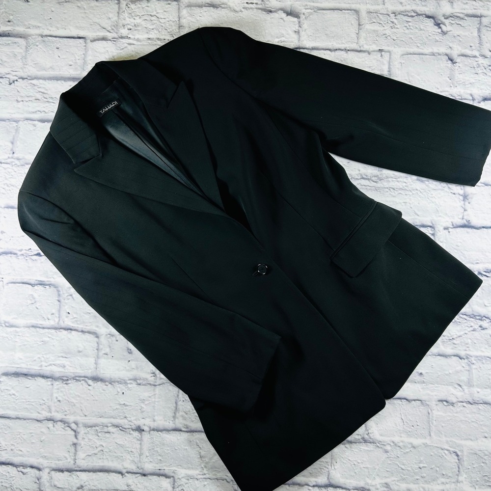 Tahari Womens Black Pinstripe Single Button Business Office Career Blazer Size 8